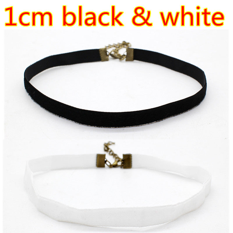 Velvet Choker