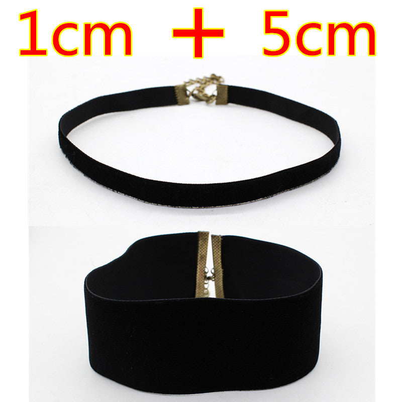 Velvet Choker