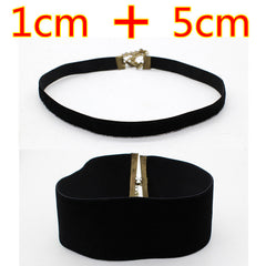 Velvet Choker